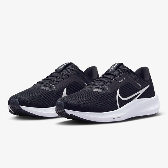 NIKE Pegasus 40 (newest model) - Picture 1 of 7